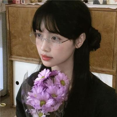 穿在乳头上的洞